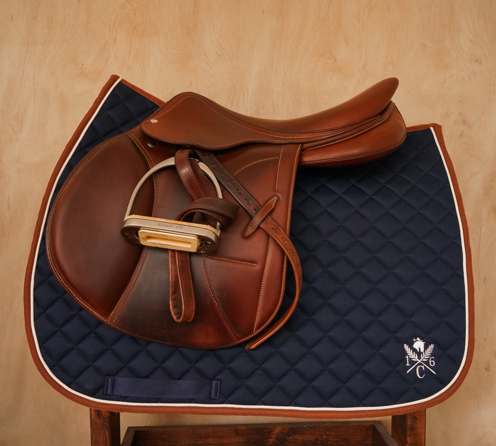 Daily Sport Jumper Saddle Pad - Navy